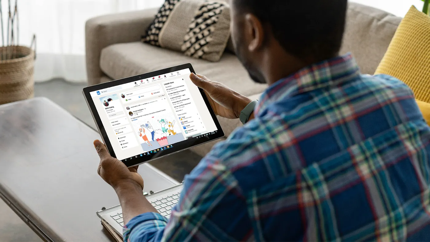 How to Optimize Your LinkedIn Profile for EdTech Jobs — Tips from an EdTech Recruiter